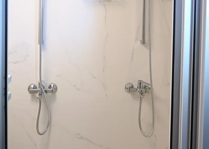 Two-floor Loft With Private Entrance 公寓 *