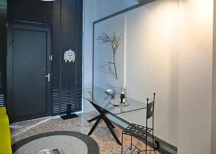 公寓 Two-floor Loft With Private Entrance